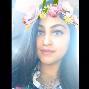 Meet your Posher, Alisha