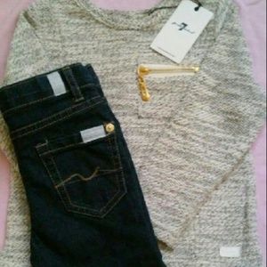 Baby girl outfit size 2T