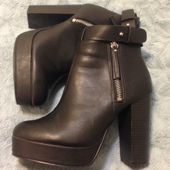 H&M Platform Boots