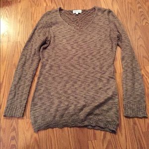 Long Sleeve V-Neck Sweater