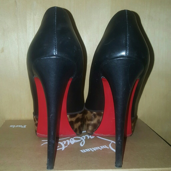 SOLD - Christian Louboutin Maggie 140 - Picture 2 of 4