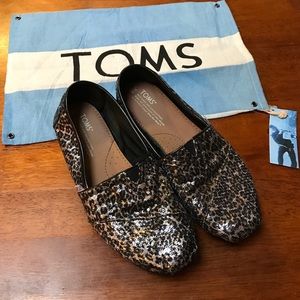 TOMS - animal print sequins