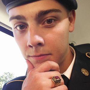 Meet your Posher, Andrew