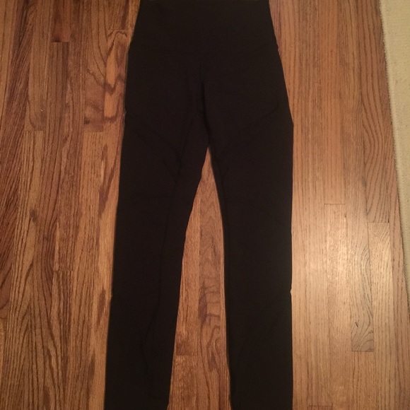 LuluLemon workout pants