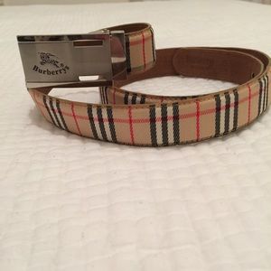Burberry belt