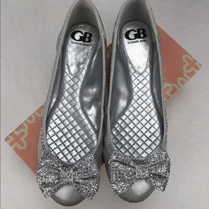 Gianni Bini Silver Bow Ballet Flats