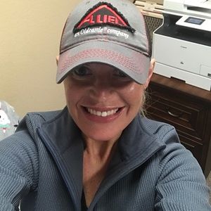 Meet your Posher, Casey