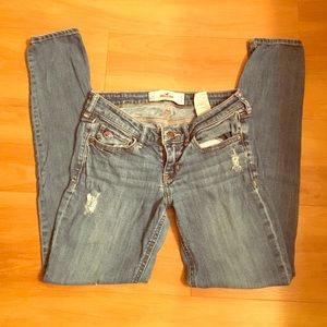 Hollister Super Skinny Jeans