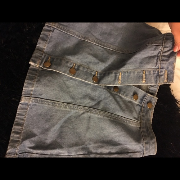 🚫SOLD🚫Denim high waisted button up skirt - Picture 6 of 6