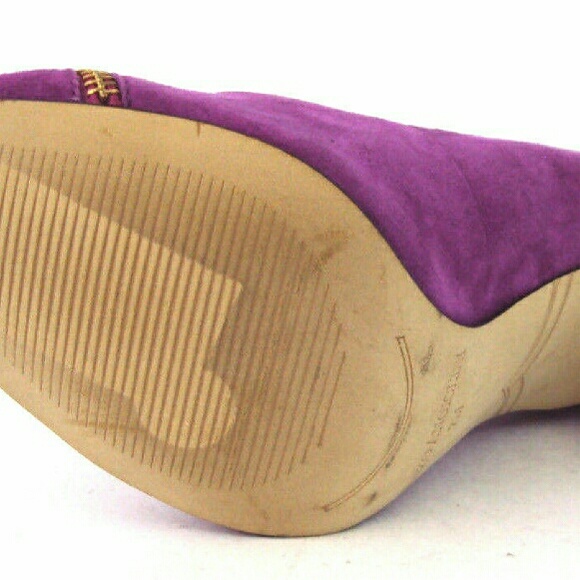Enzo Angiolini EAPopculture Fuchsia Pink Suede 4" Heels - Picture 3 of 8