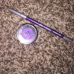 Urban decay eyeshadow/ eyeliner