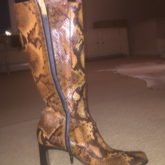 High end boots from "the seller" bought in Italy - Picture 2 of 4