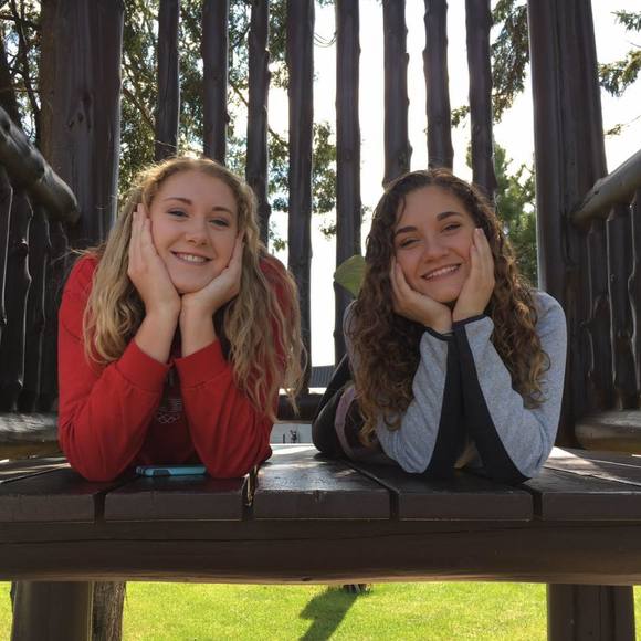 Meet your Posher, Mara