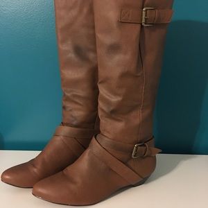 Women's Size 9 Boots