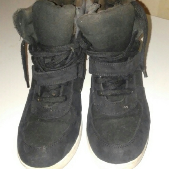 Heeled sneakers