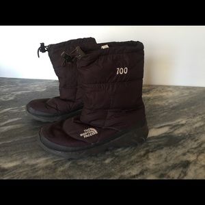 The North Face 700 Winter Boots