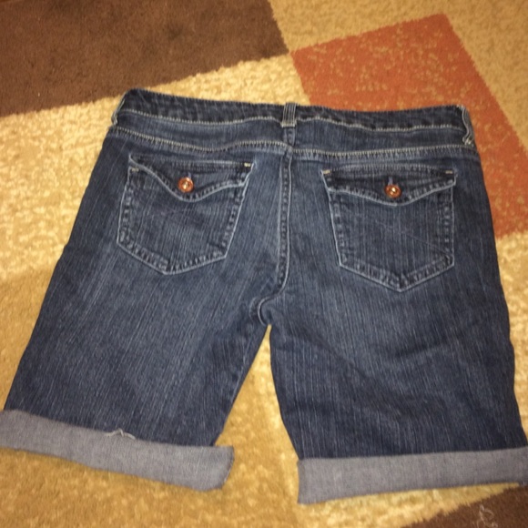 Aeropostale capris - Picture 2 of 2