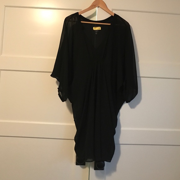 Suzi Chin Maggy Boutique dress.