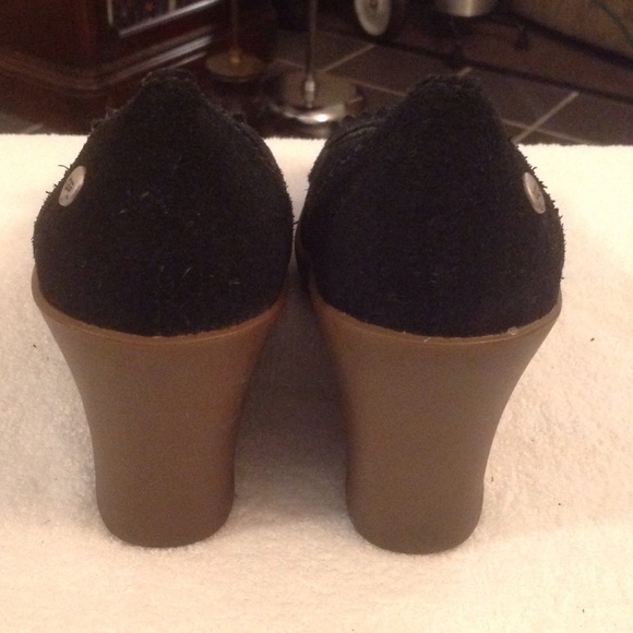 UUG Wedge Shoes Size 7 Black - Picture 3 of 4