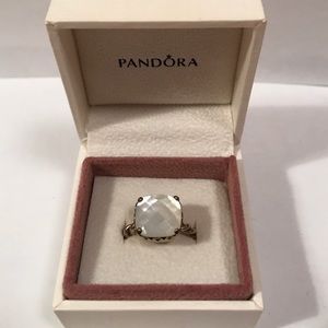 Pandora Elegant Sincerity, mother of pearl ring