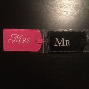 Luggage Tags (Mr & Mrs) - Celebrate It