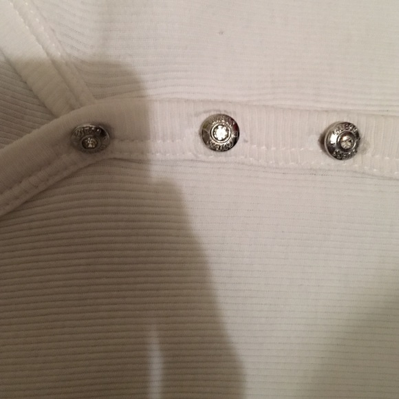 Shorts - Picture 2 of 3