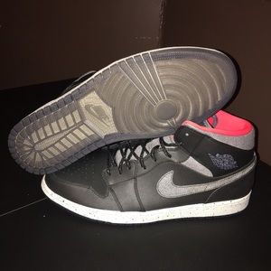 BRAND NEW!!! Jordan Retro Air Force 1. 🔥