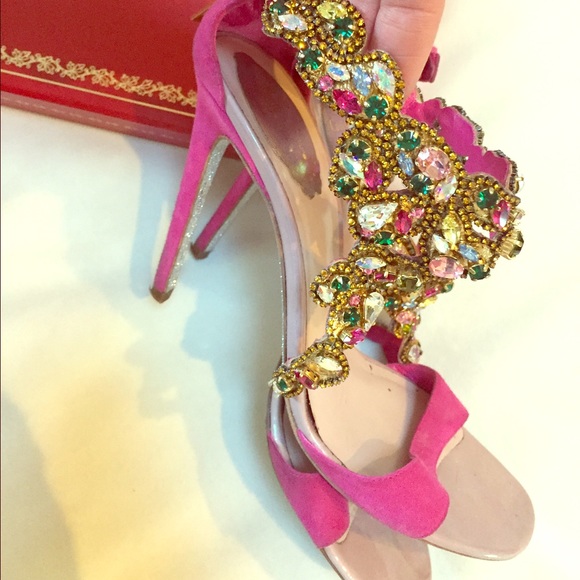 Hot Pink Colorful crystal studded show stopper