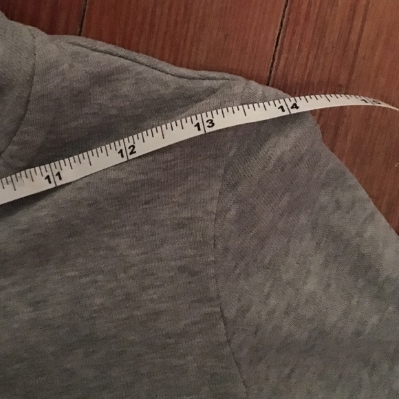 Top - Picture 4 of 4