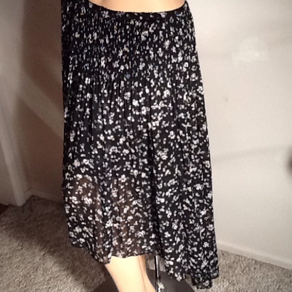 💋Lauren Conrad Hi-Low Sheer Skirt💋