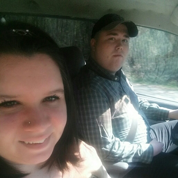 Meet your Posher, Makaley - Picture 3 of 5