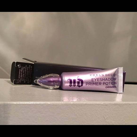 Brand New, Urban Decay eye primer potion