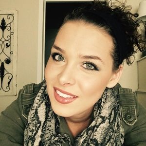 Meet your Posher, Ashleigh