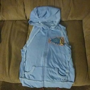 Sleeveless sweatshirt