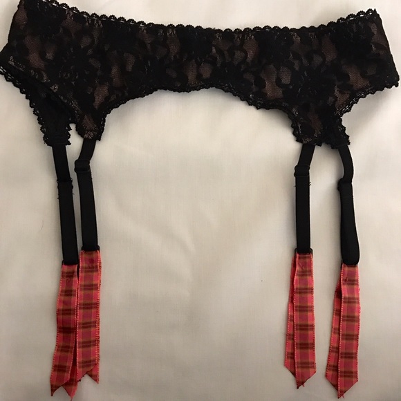 Victoria's Secret Garter Belt