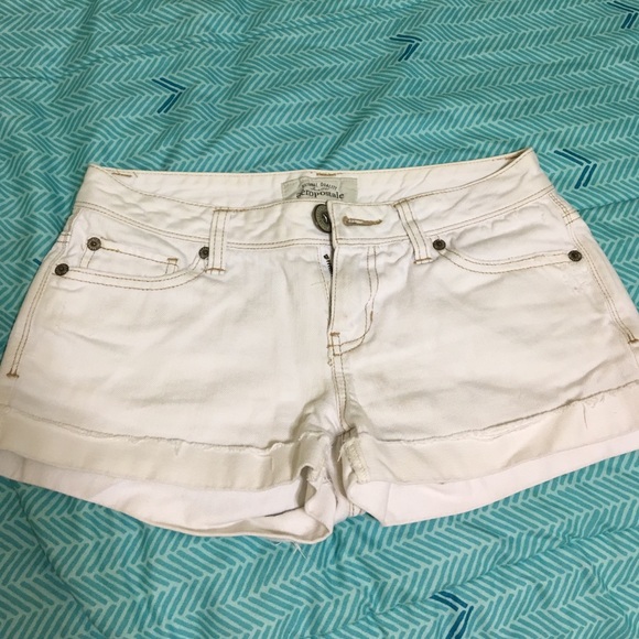 Aeropostale white denim shorts 00
