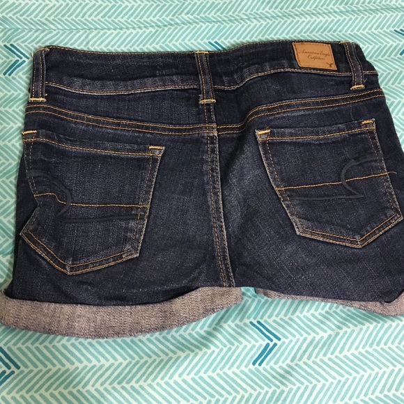 American Eagle dark wash jean shorts 0 - Picture 2 of 3