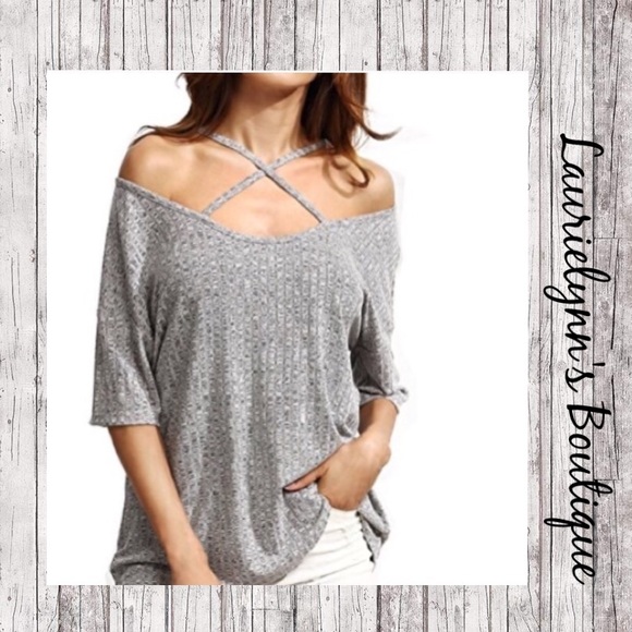Tops - 🎉🎉Host pick! 🎉Criss cross cold shoulder tee🎉