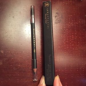 Anastasia eye brow pencil