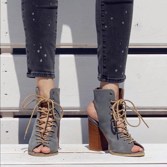 SALE HPLadies peep toe backless booties  . - Picture 6 of 6