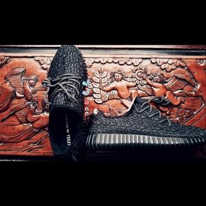 Pirate black yeezy 350 boost