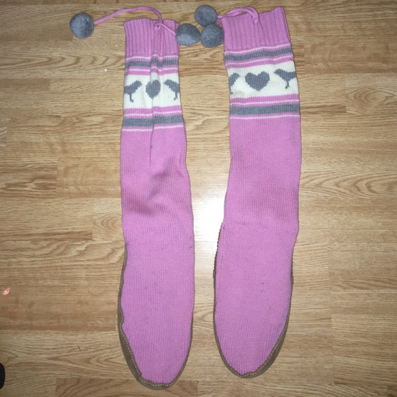 VS PINK mukluks sweater boots sz M