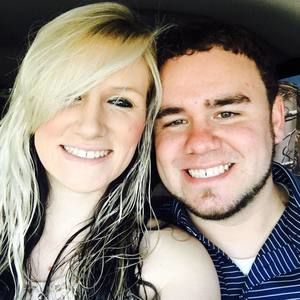 Meet your Posher, Sarah nicole
