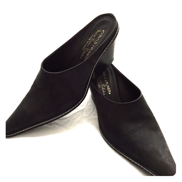 Donald Pliner size 8 mules
