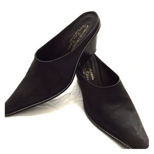 Donald Pliner size 8 mules