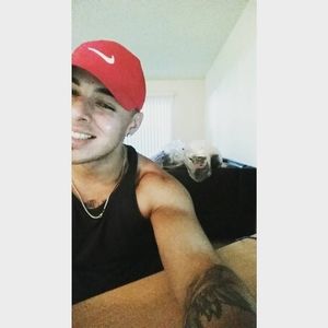 Meet your Posher, Dwayne