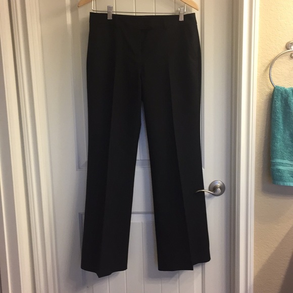 New York and company size 6 stretch black pants