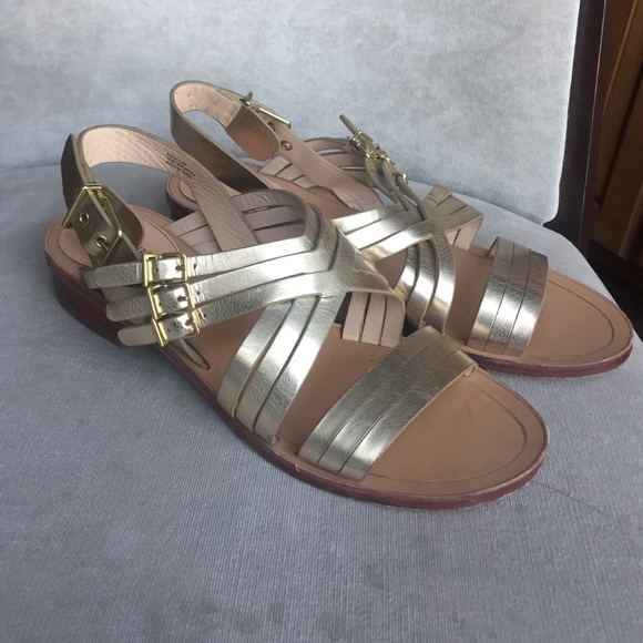 Pour la Victoire Shoes - Pour la Victoire gold sandals