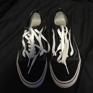 Old Skool Black Vans