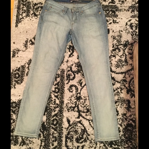Levi Demi curve low rise skinny jeans